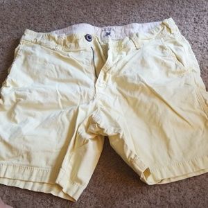Preppy Hollister shorts